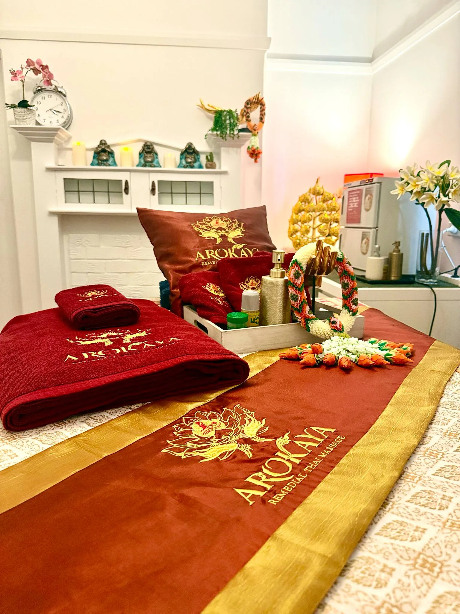 Arokaya linens